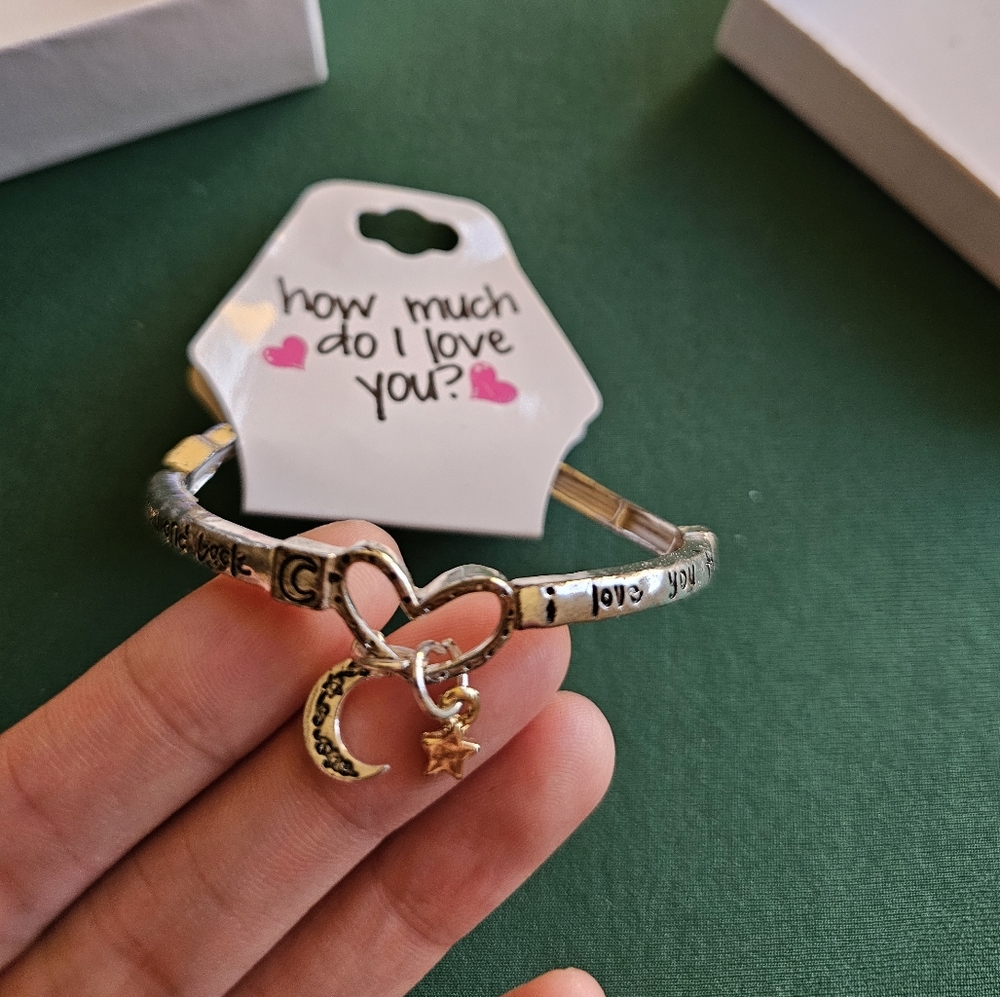 Love You To The Moon And Back Elastic Bracelet NWT